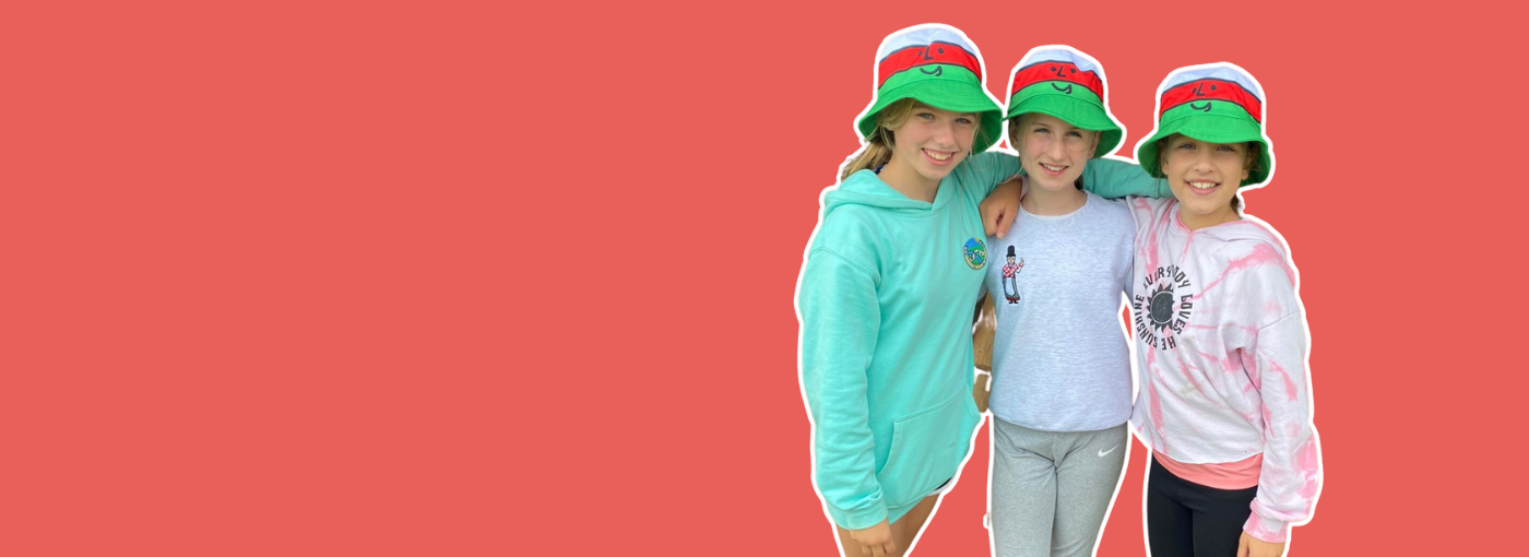 Mistar Urdd bucket hats