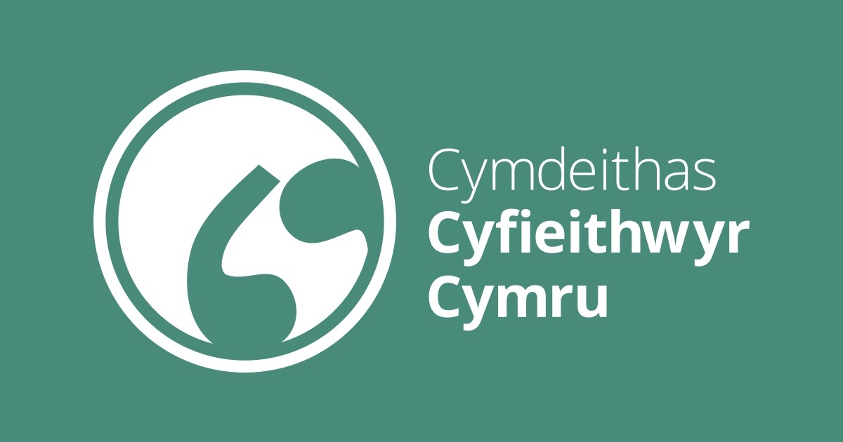 Cystadleuaeth mewn partneriaeth a Chymdeithas Cyfieithwyr Cymru