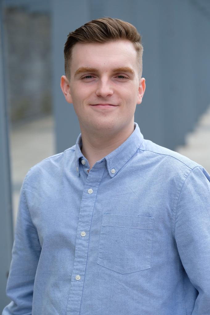 Cai Fon Davies