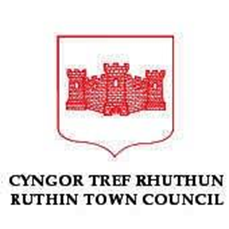 Logo Cyngor Tref Rhuthun.png