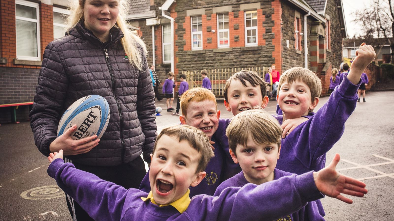 Cyfleoedd i ymuno â Chynllun Prentisiaethau'r Urdd!